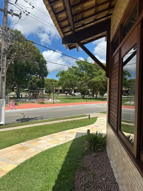 Vista da praça do condomínio a partir da varanda