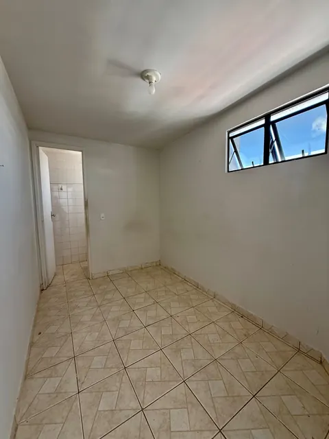 Dependência de serviço com banheiro