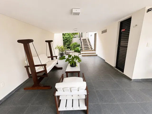 Terraço com área de jantar